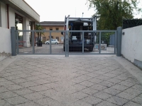 cancello a battente nuovo da automatizzare