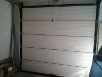 portone installato motorizzato