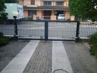 cancello a battente