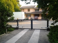 cancello a battente
