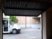 03-porta-basculante-prima-della-sostituzione
